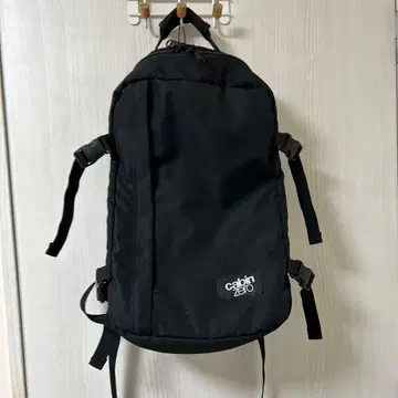 CabinZero 블랙 백팩