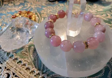 마다가스카르산 로즈쿼츠 팔찌