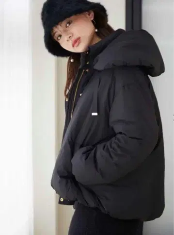 PROPORTION BODY DRESSING 베이직 숏 다운