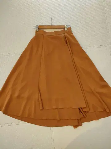 GALLARDAGALANTE (개럴개런트) 플레어 스커트