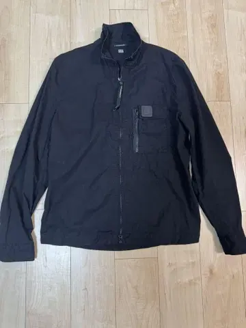 C.P. Company 블랙 집업 아우터