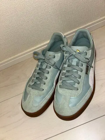 PUMA CLUB2 라이트 블루 스니커즈