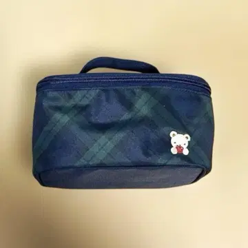 파밀리아 파우치