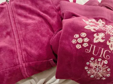 Juicy Couture 퍼플 셋업