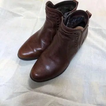 ROCKPORT 브라운 가죽 앵클부츠