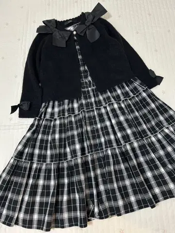 핑크하우스 울 가디건 리본 2022 긴팔 가을 겨울 블랙