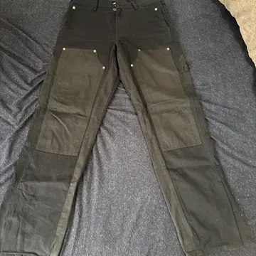FUTUR'CHIVES TROUSERS 001