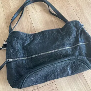 블랙 가죽 숄더백 ZARA