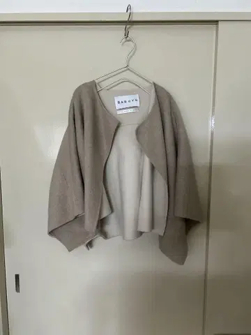 BARBYS 노카라 자켓 판초 숏 자켓 베이지 F