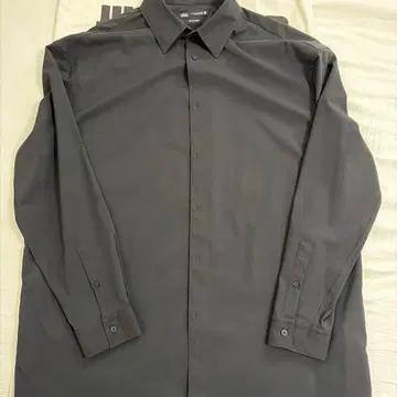 ZARA 블랙 긴팔 셔츠 ACTIVE FABRIC