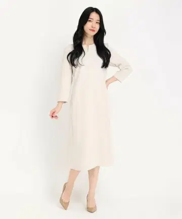 [택 포함 새상품] 스트로베리 필드 롱 원피스 베이지 무릎 기장 M