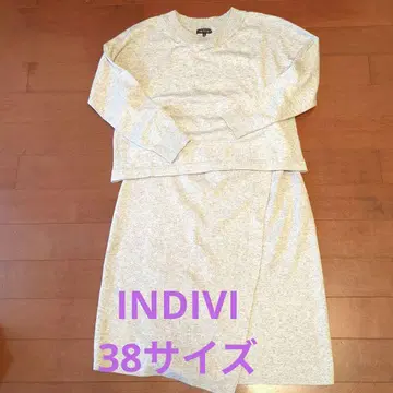 INDIVI 그레이 니트 셋업 38 사이즈