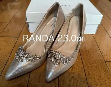 [ 한 번 착용 ] RANDA 힐 23.0cm