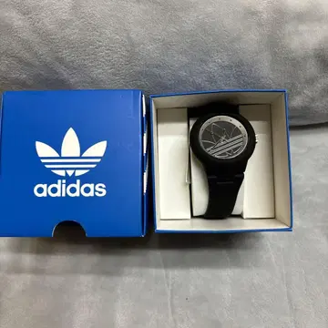 adidas 블랙 시계
