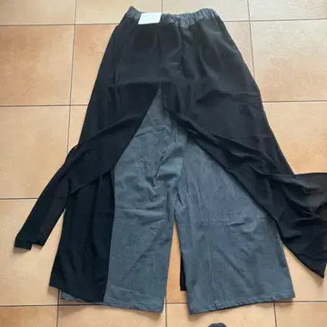 미착용 gomme 블랙 쉬폰 장식 그레이 와이드 팬츠