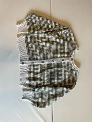 BEAMS HEART 체크 무늬 니트 가디건