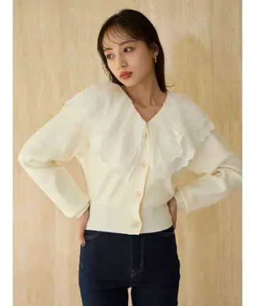 스나이델 레이스 칼라 니트 풀오버