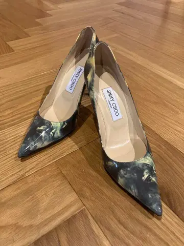 JIMMY CHOO 마블 그린 하이힐