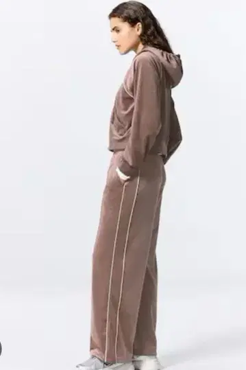 지유 벨로아 셋업