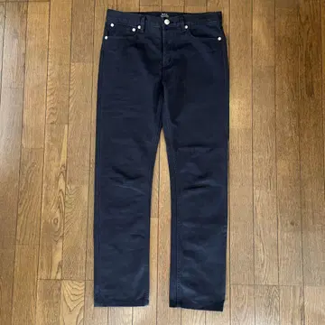 A.P.C. PETIT STANDARD 프티 스탠다드 블랙