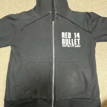 BTS THE RED BULLET 공식 후드티