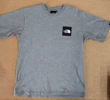 THE NORTH FACE 그레이 반팔 티셔츠