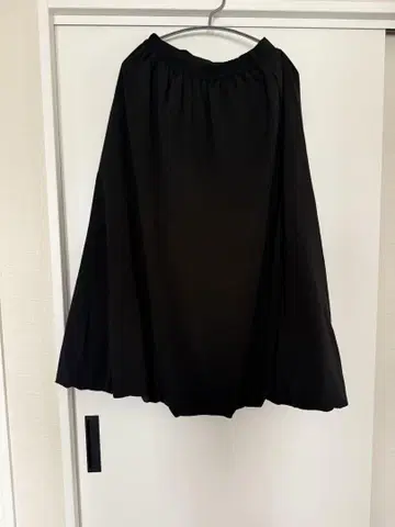 블랙 플레어 롱 스커트 M 사이즈 4개 세트 미사용품
