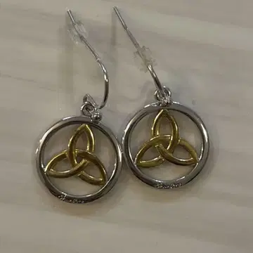 아일랜드 귀걸이