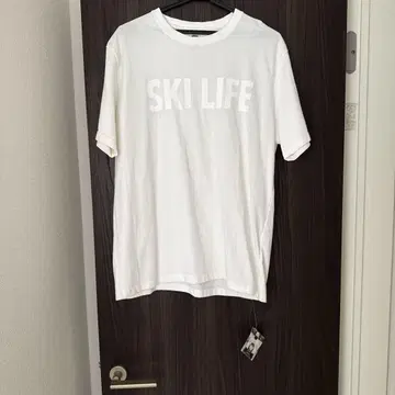 SKI LIFE 화이트 반팔 셔츠