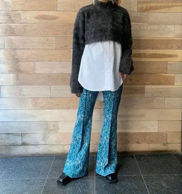 FUMIE=TANAKA 자카드 플레어 팬츠 블루