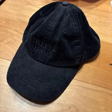 [새상품] 헬리한센 코듀로이 캡 블랙