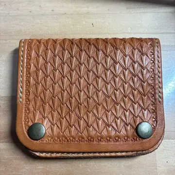 가죽제 브라운 미니 지갑 약 10cm x 8cm