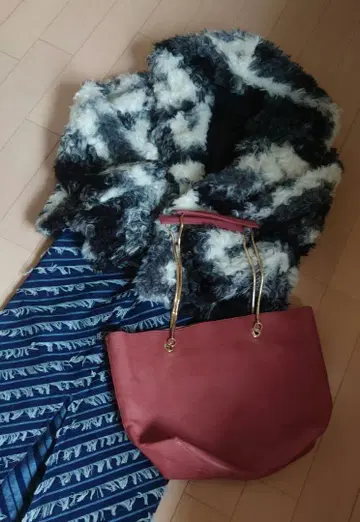 SCOT CLUB 인조 모피 아우터