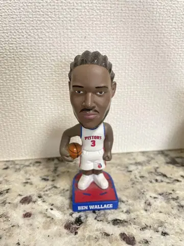 BEN WALLACE 벤 월리스 피규어 PISTONS 등번호 3