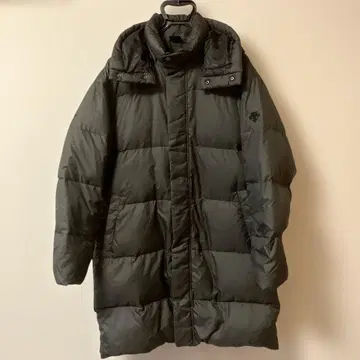 DESCENTE 다크 그레이 후드 부착 다운 코트