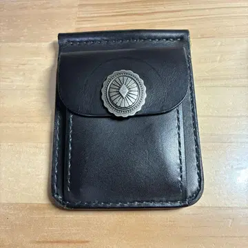 블랙 가죽 이단 접이식 머니클립