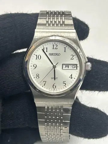 OS-47 SEIKO SPIRIT 손목시계 실버