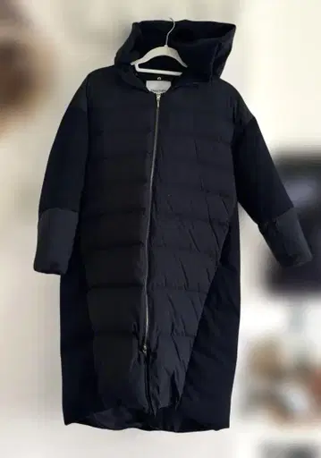 엠마 테일러 롱 다운 코트