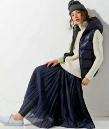 DUVETICA 울 다운 베스트 네이비 38 사이즈