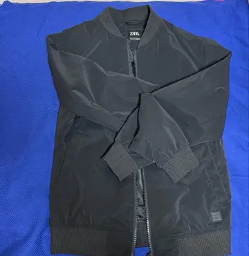ZARA 블랙 MA-1 자켓