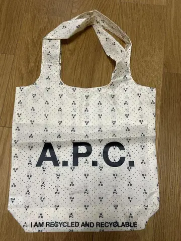 APC 아페쎄 에코백 도트 패턴 나일론 백