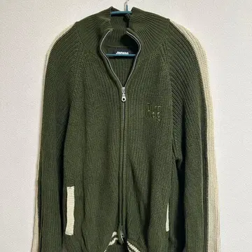 JIMWAG 올리브색 집업 니트