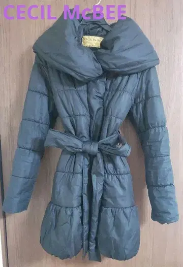 새상품급 CECIL McBEE 충전솜 다운 자켓