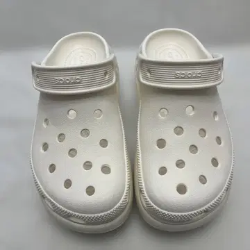 Crocs 클로그 샌들 통굽 화이트 23cm