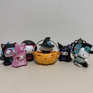 [ 미사용 새상품 ] 산리오 캐릭터즈 할로윈 TOP TOY 시크릿