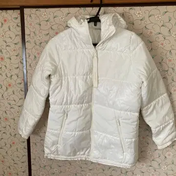 adidas 화이트 다운 자켓 L 사이즈