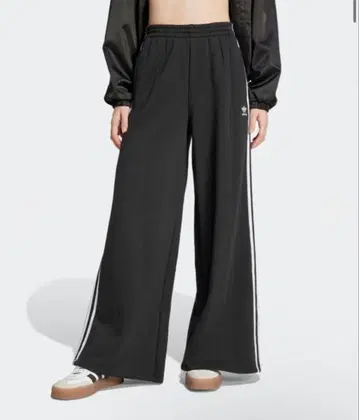 adidas 와이드 팬츠 블랙