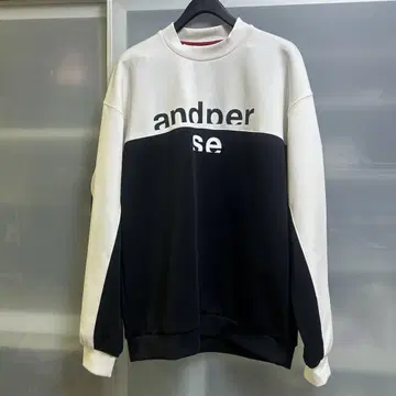 and per se 로고 트레이닝복