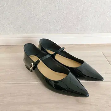 TRIBECA 멜리제인 에나멜 펌프스 블랙 23cm
