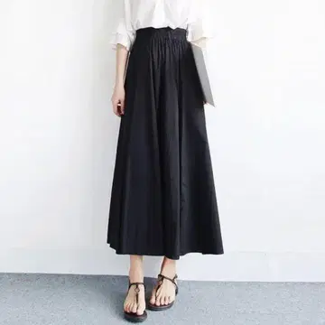 블랙 플레어 롱 스커트